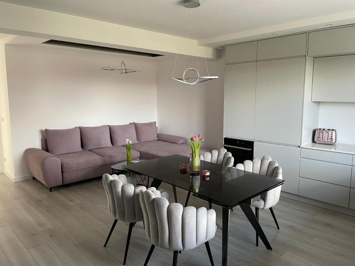 נובי סאוז' Apartament Luxlook מראה חיצוני תמונה